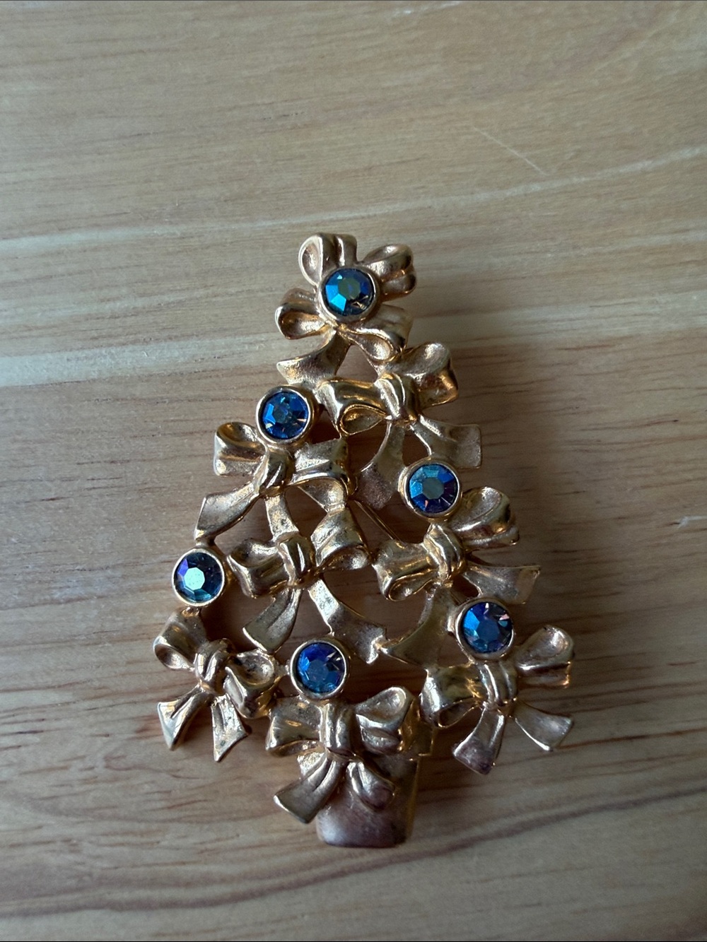 Vintage Avon Bow Christmas Tree Brooch with Blue Aurora Rhinestones